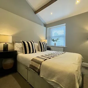 Holiday home Queen's Cottage,, Skipton